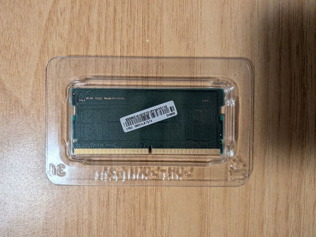 Samsung 8GB DDR5 SO-DIMM メモリ