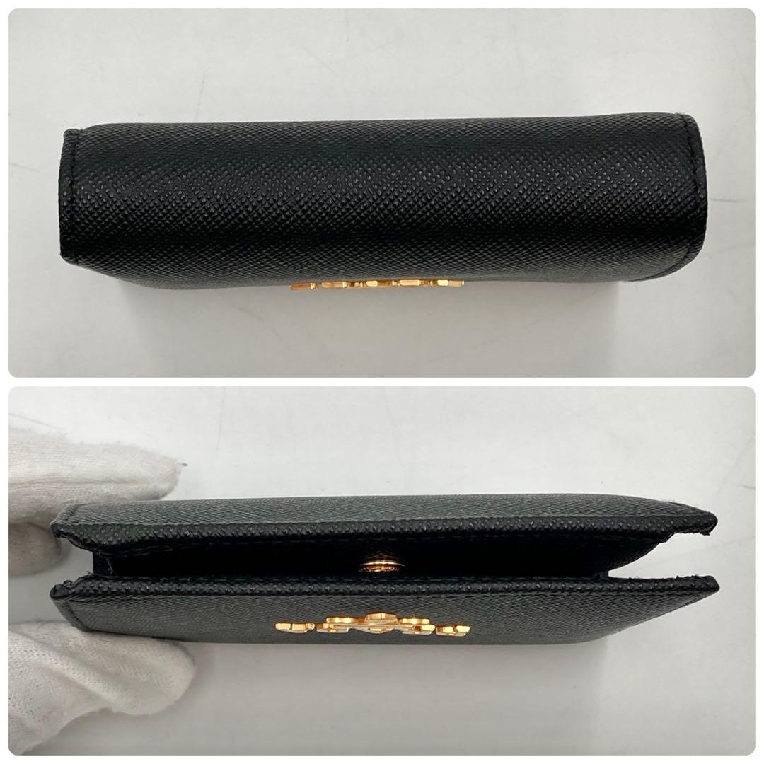 ホタテ✨ PRADA 1MV204 二つ折り財布 黒 サフィアーノレザー