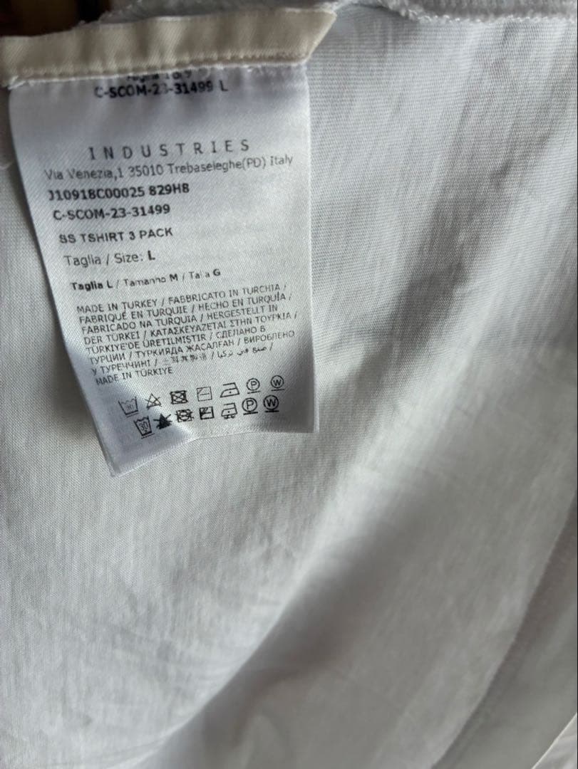 ホワイト Tシャツ 刺繍ロゴ付き