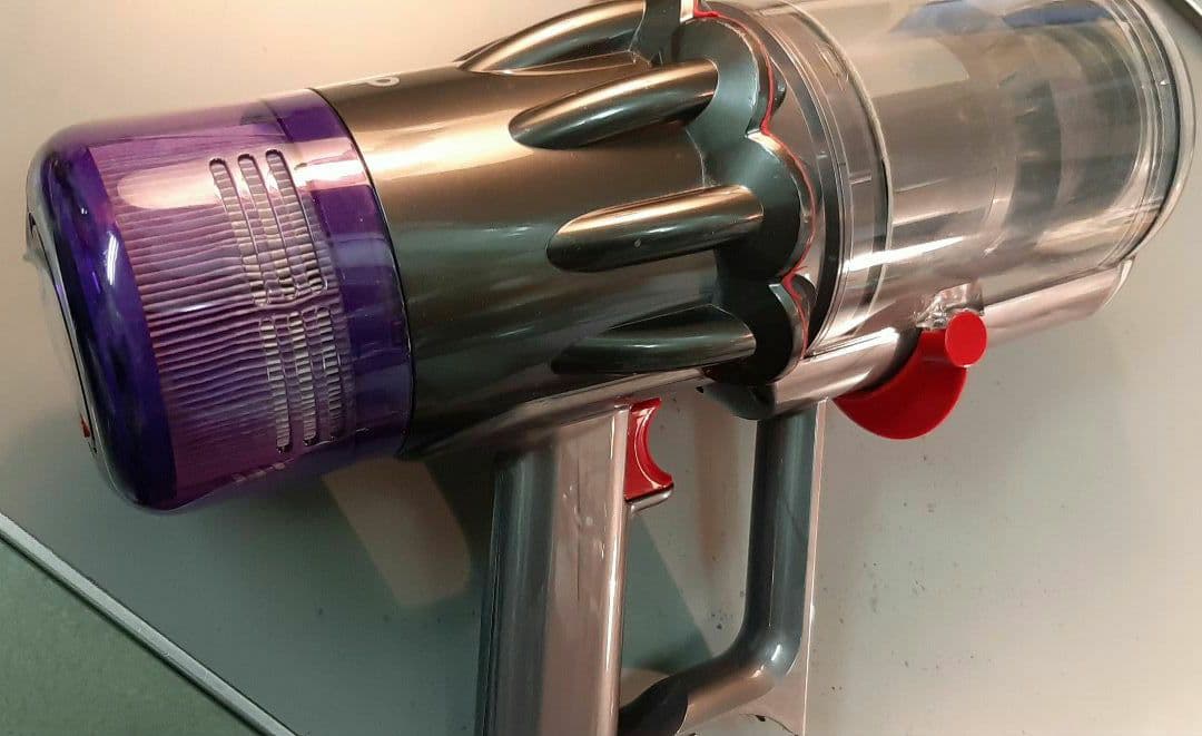もう堪忍して値下げ◼️Dyson SV18 クリーナー 本体＋おまけ動作通電確認