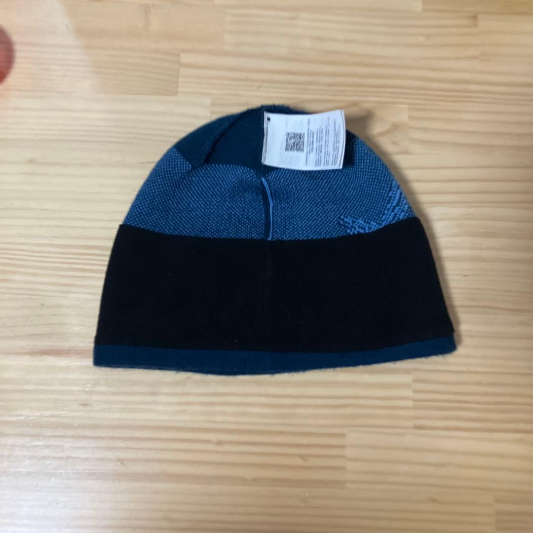 ARC'TERYX ネイビー　ビーニー