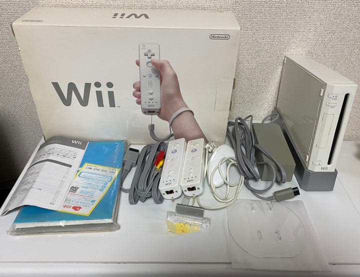 Wii 本体　ソフト10本等