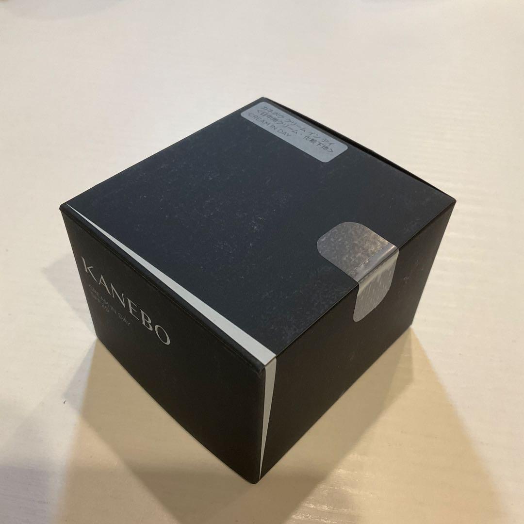 新品　カネボウクリームインデイ40g