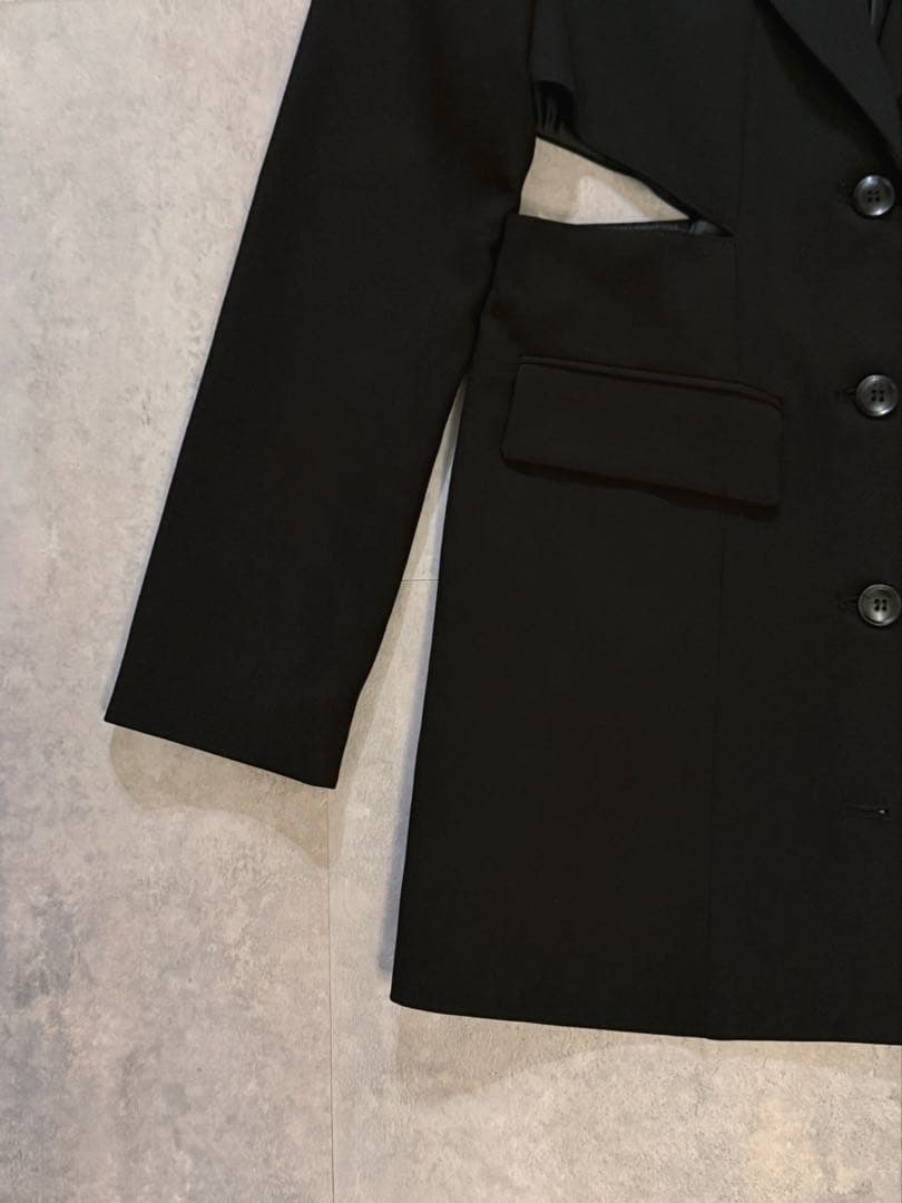 【即日郵送】LVEU. カットアウトワンピースジャケット アウター ジャケット