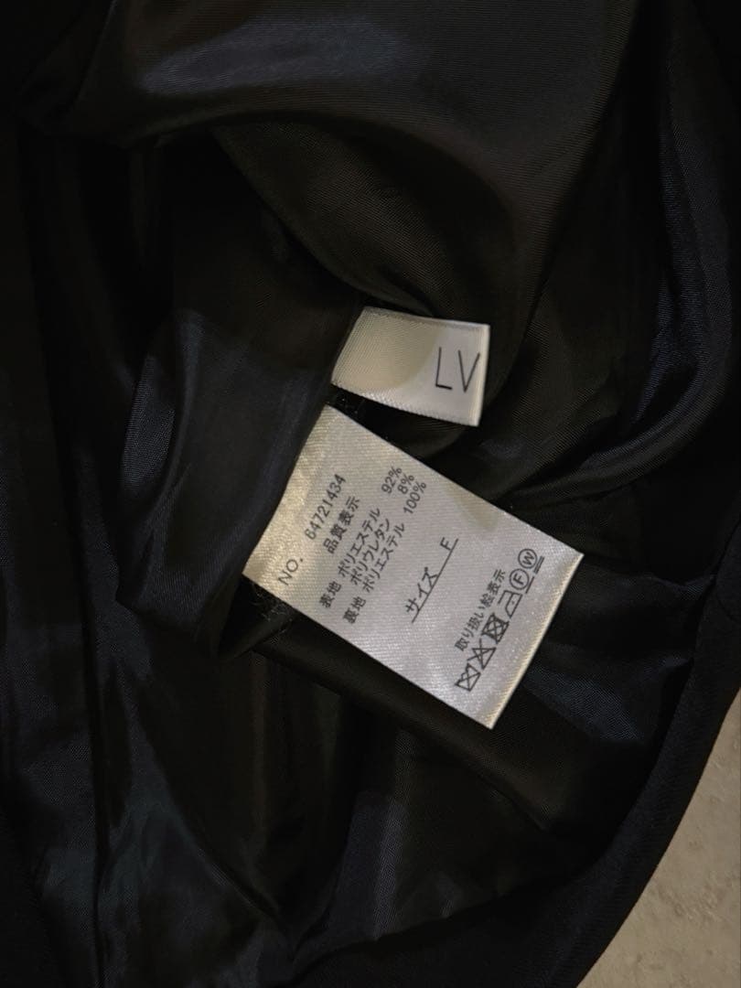 【即日郵送】LVEU. カットアウトワンピースジャケット アウター ジャケット