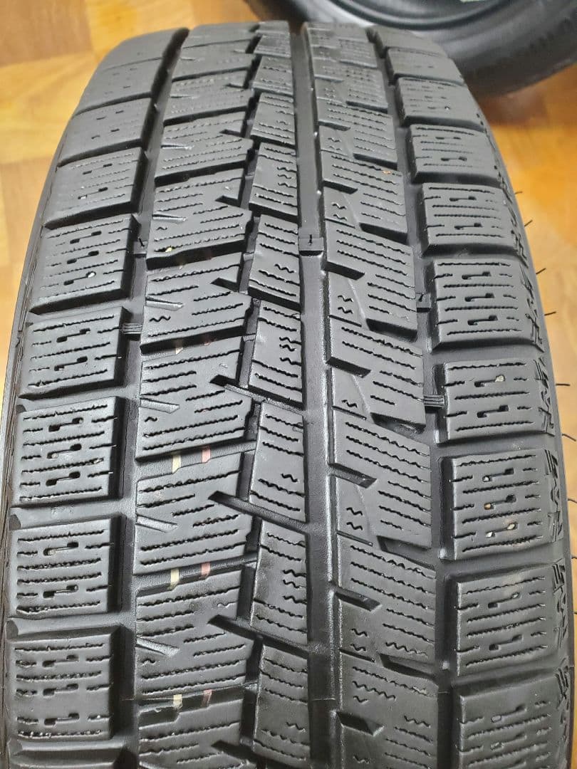 185/60R15 スタッドレス クムホ ウィンタークラフト wi61