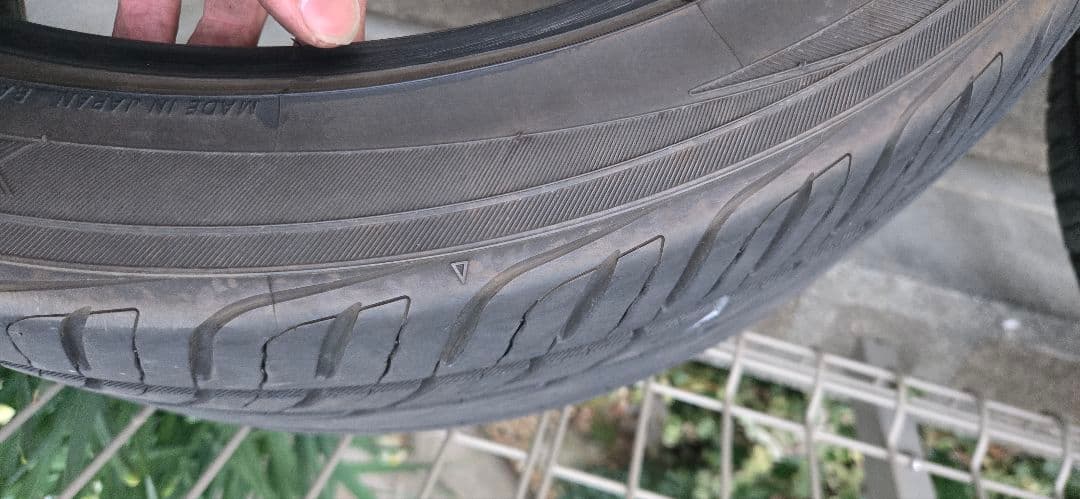 YOKOHAMA245/40/R20 4本セット24年製 バリ山2個口送料込み②