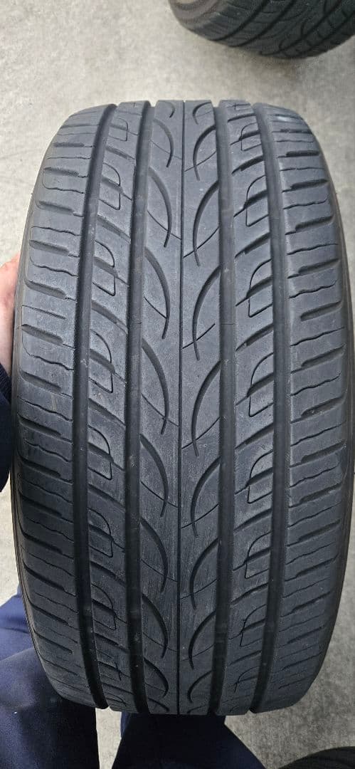 YOKOHAMA245/40/R20 4本セット24年製 バリ山2個口送料込み②