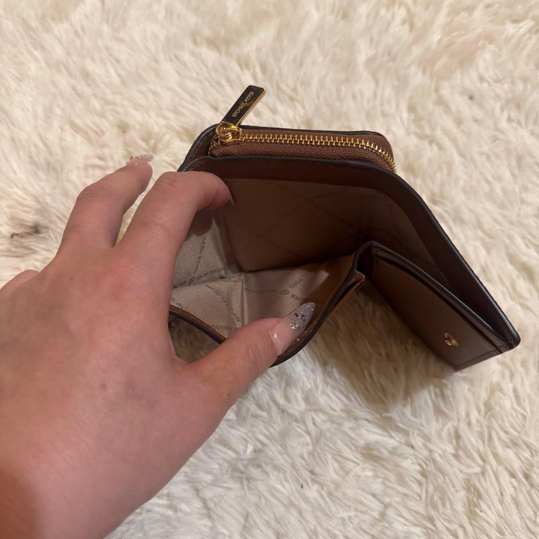 マイケルコース　三つ折り財布　新品