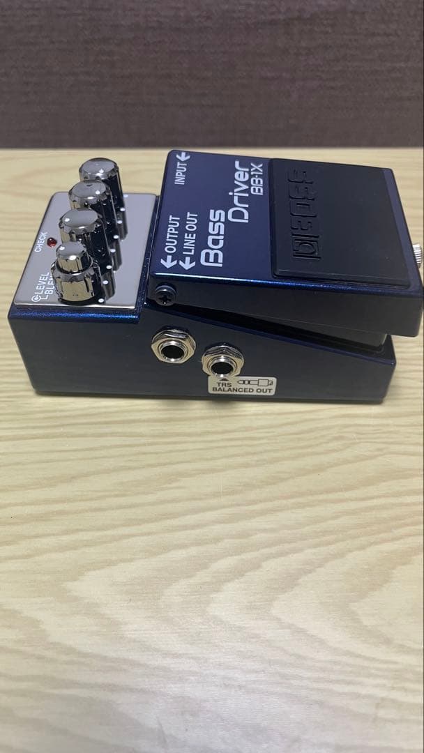 ベース boss bb1x bass d