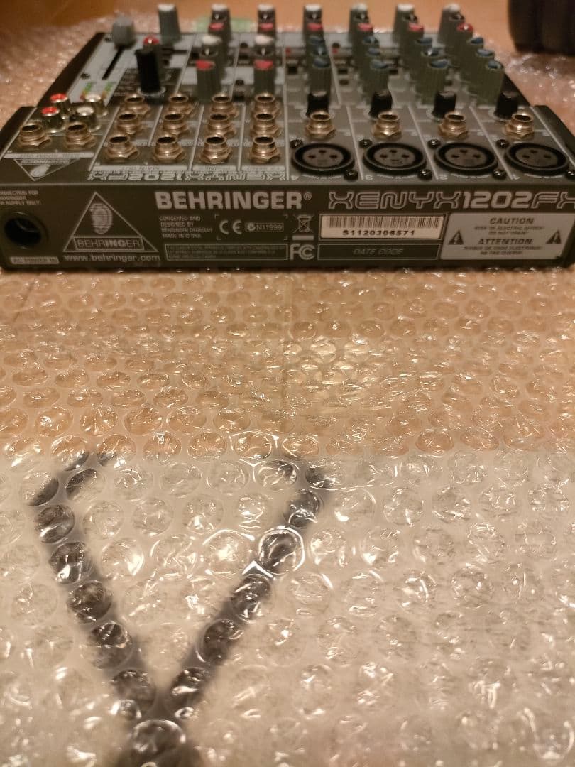 Behringer ベリンガー XENYX 1202FX アナログミキサー