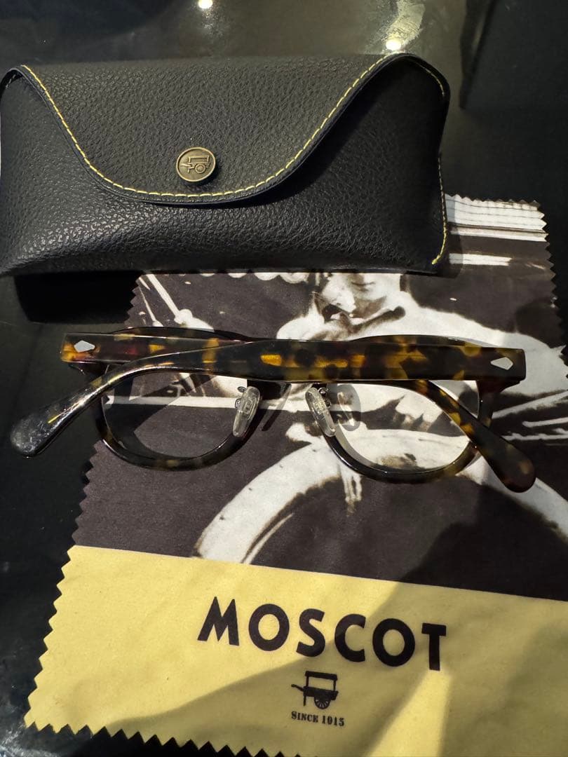 MOSCOT サングラス【値下げ交渉有】