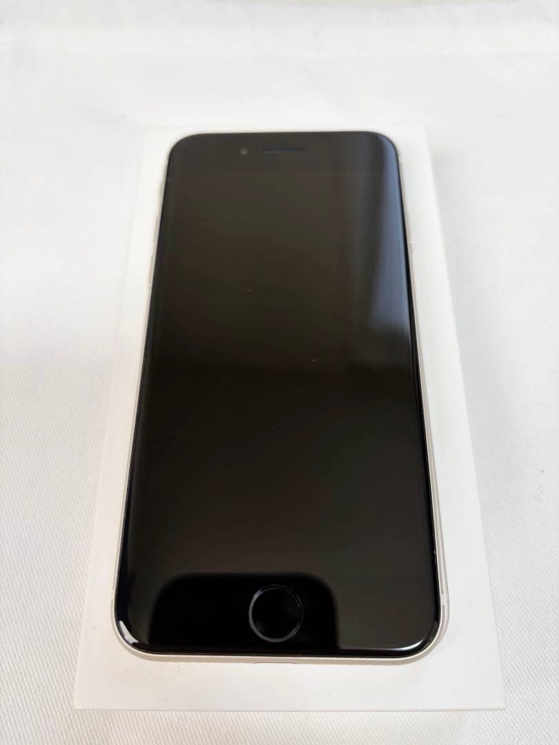 iPhone SE3 128GB スタートライト SIMフリー