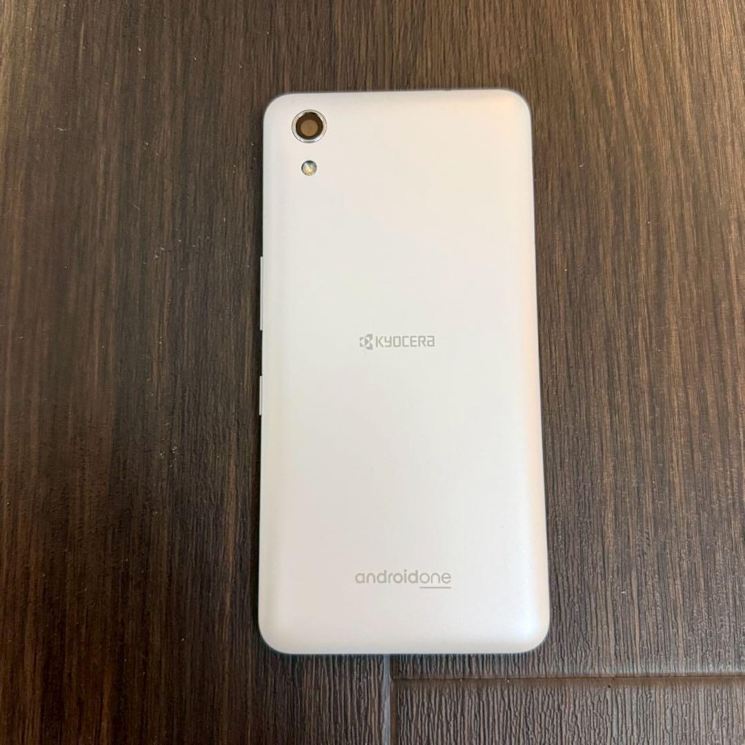【極美品】Android One S4 ホワイト 京セラ ワイモバイル