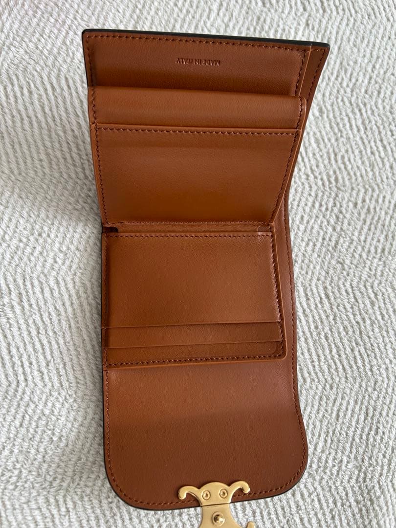 【CELINE セリーヌ トリオンフ 入れ付きコンパクトウォレット】