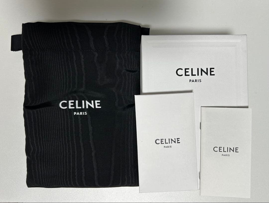 【CELINE セリーヌ トリオンフ 入れ付きコンパクトウォレット】