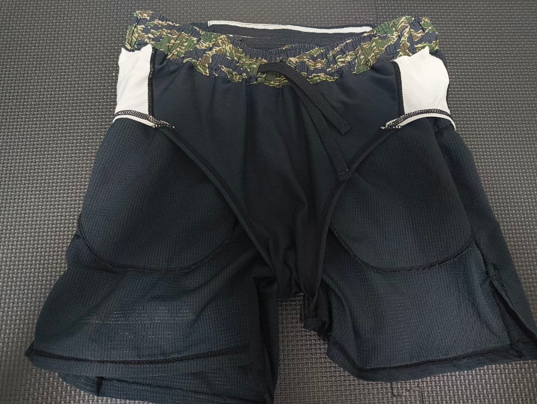 MMA Racing Run Shorts V2.5 Solid Sサイズ