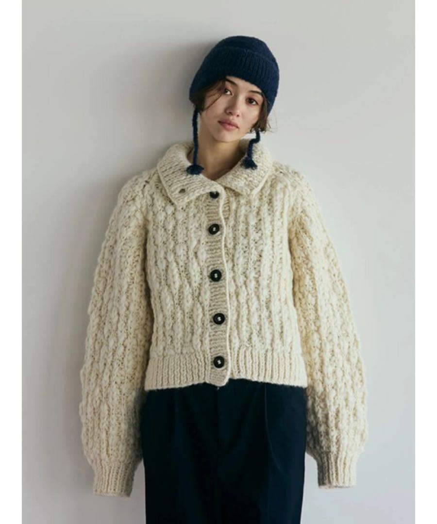 【新品】FIKA. ニットカーディガン