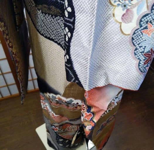 421【最終価格】和モダン　黒絞り　　正絹振袖8点フルセット正絹長襦袢