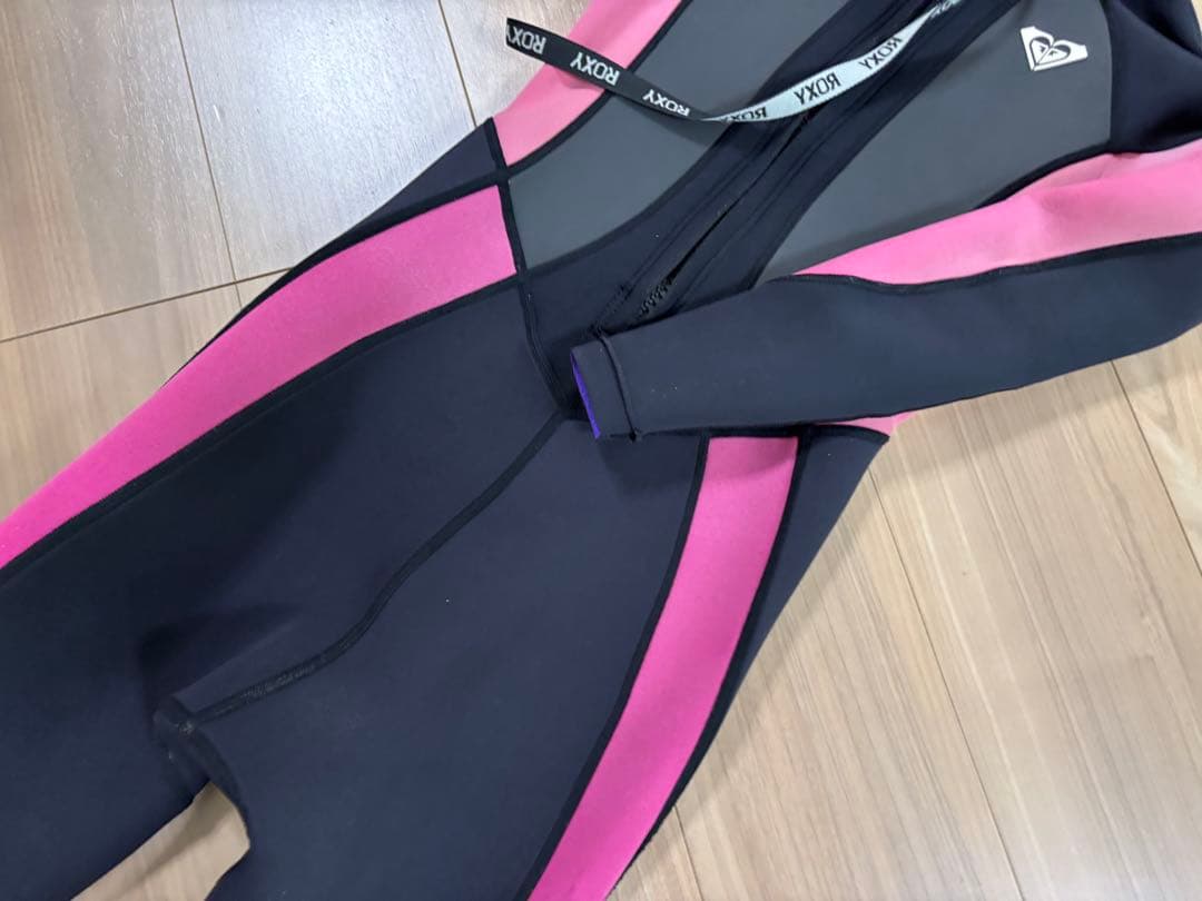 ★美品★お洒落　ロキシー　フルスーツ　ウエットスーツ　サーフィン　可愛い