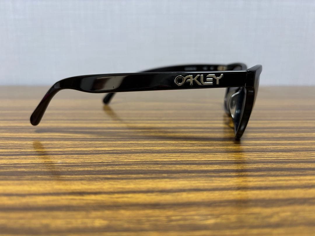 Oakleyサングラス frogskinsLX