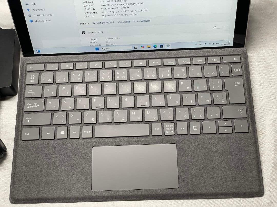 【美品】Surface Pro 7+ Core i5 / 8GB / 128GB