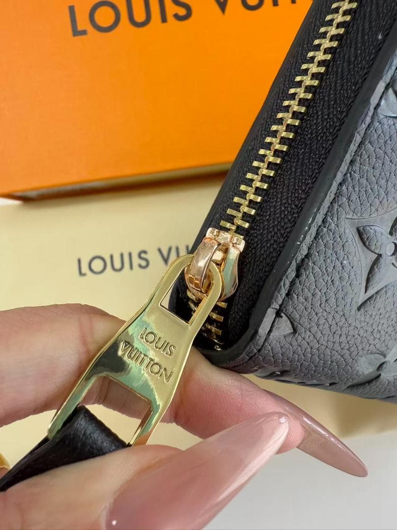 ✨Louis Vuitton ブラック 長財布