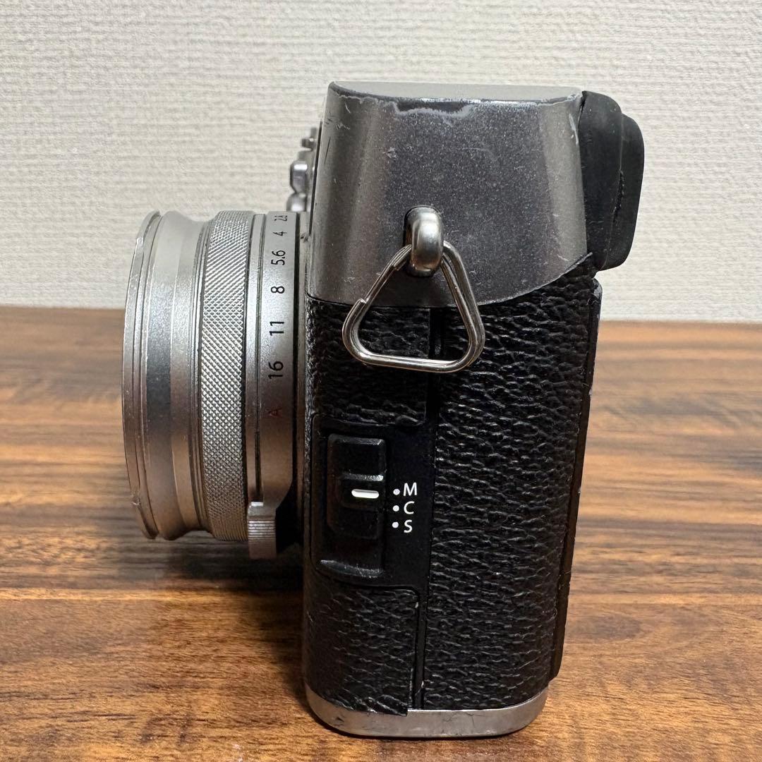 【ジャンク品】FUJIFILM X100F コンデジ 動作未確認