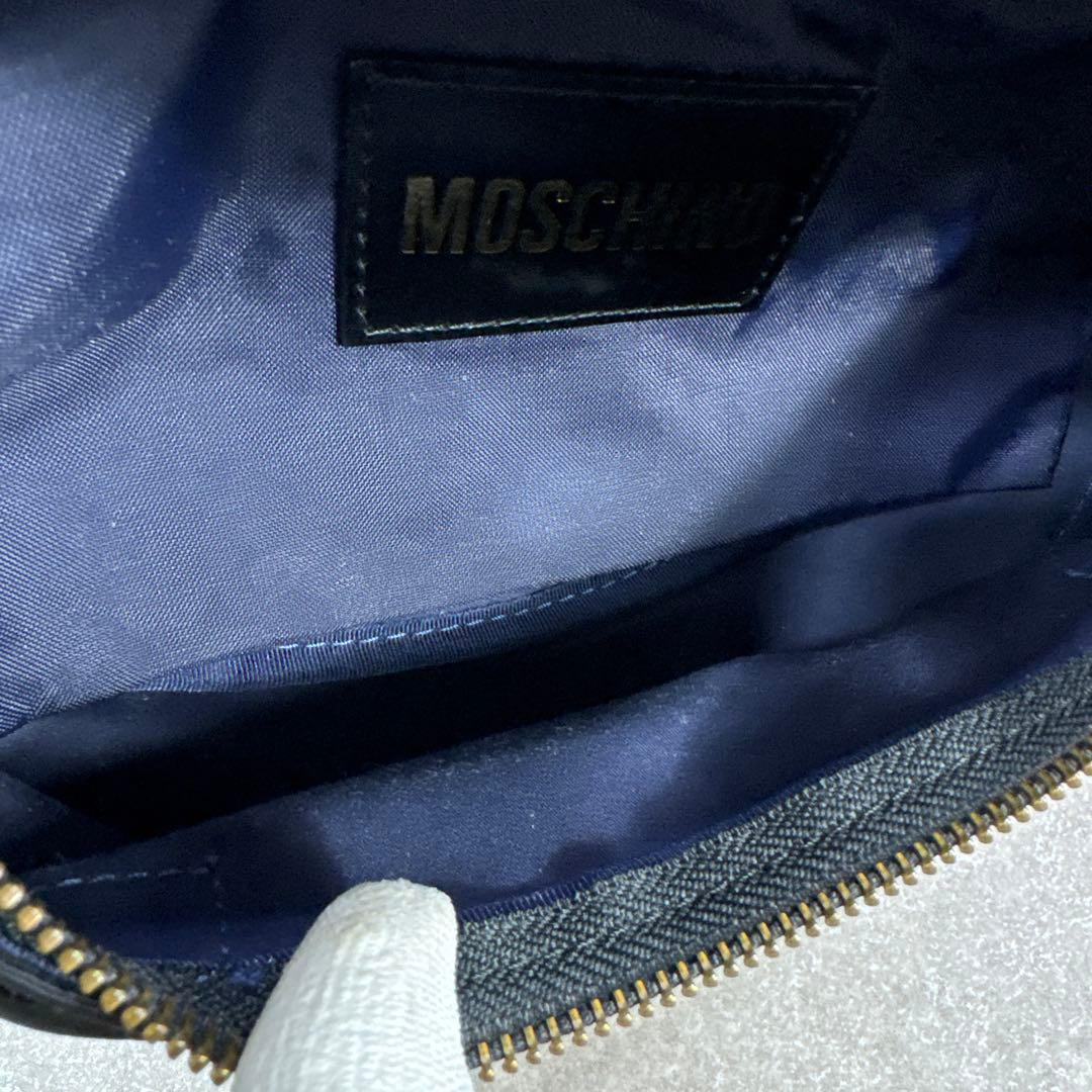 MOSCHINO モスキーノ ボディバッグ ウエストバッグ ゴールド金具ロゴ