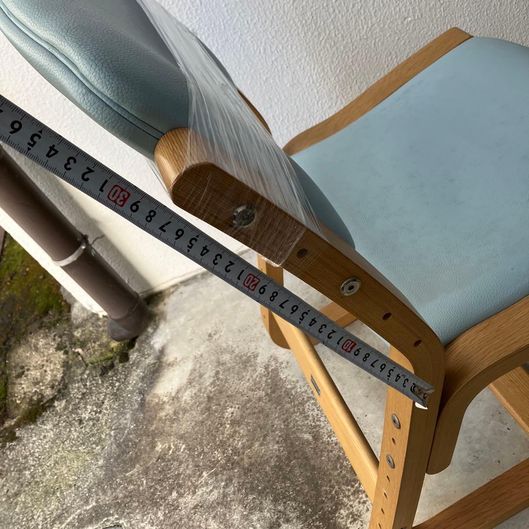 カリモク　KARIMOKU　Beness　コラボ商品　水色デスクチェア　木製