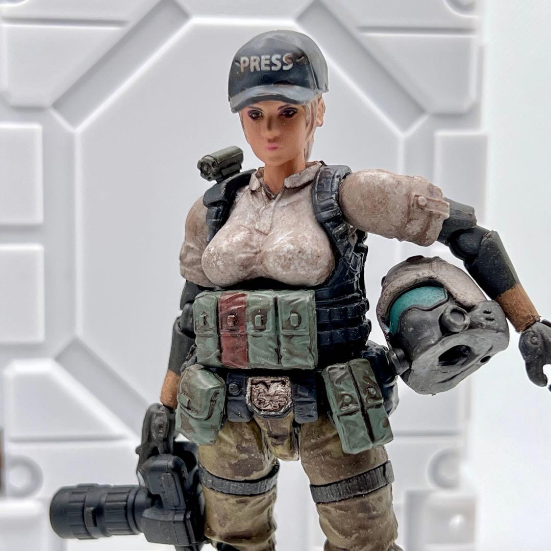 アシッドレイン ACID RIN FAV-A29 タマラ 1/18スケール