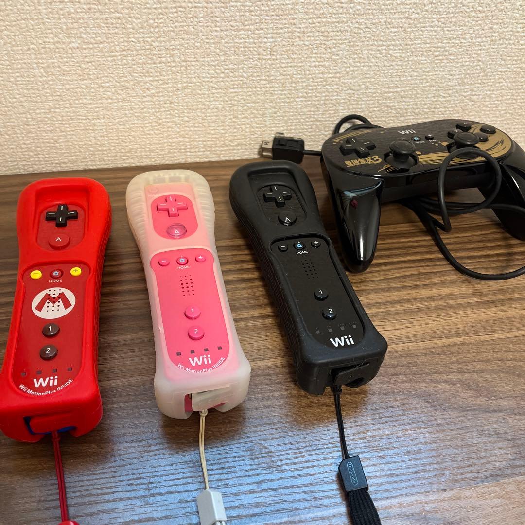 特別wii本体＋コントローラー4本＋特製クラシックコントローラ＋ソフト10本