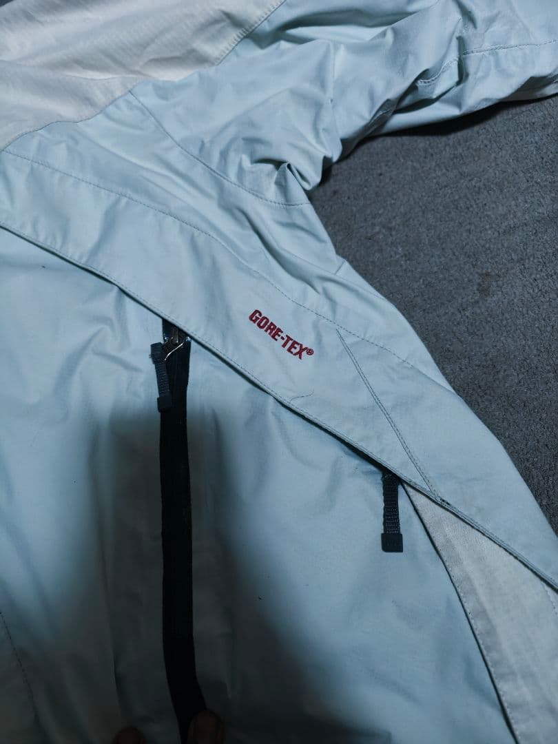 Helly Hansen GORE-TEX スキーウェア、スノーボードウェア