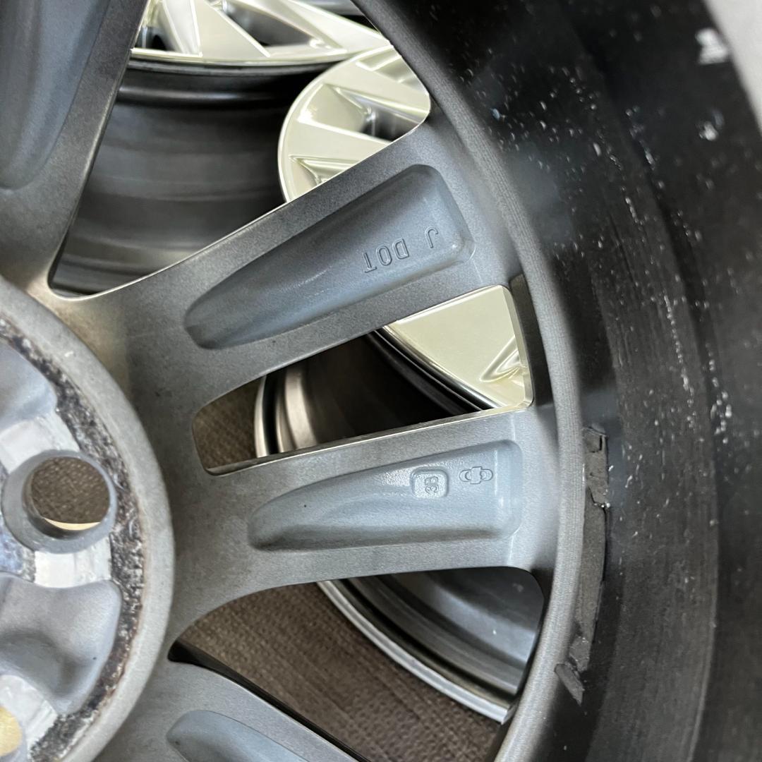 [美品] 純正LS600h 5x120 7.5 18インチ