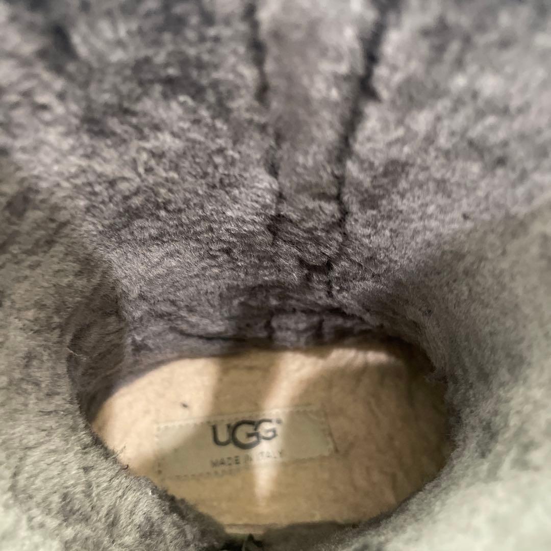 UGG ブーツ　ABREE SHORT