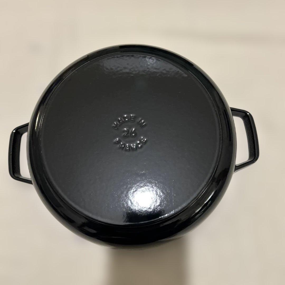 ストウブ　ブレイザーソテーパン　26センチ　(シャイニーブラック)