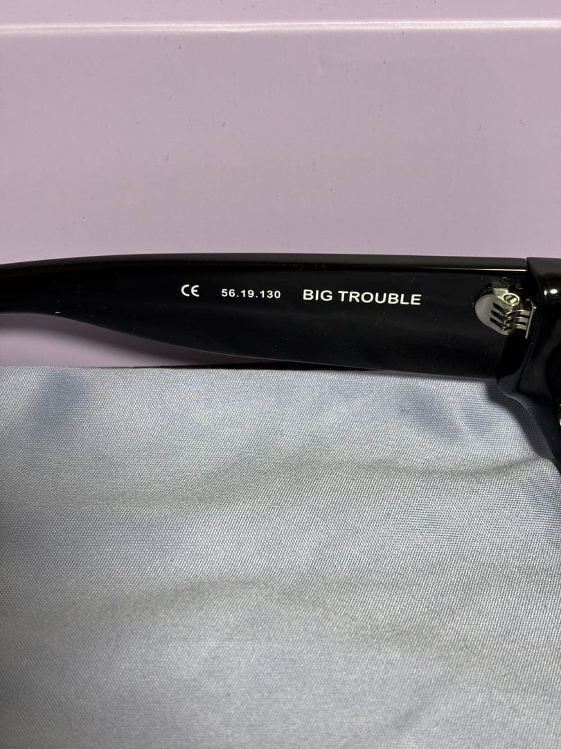 BONNIE CLYDE big trouble サングラス