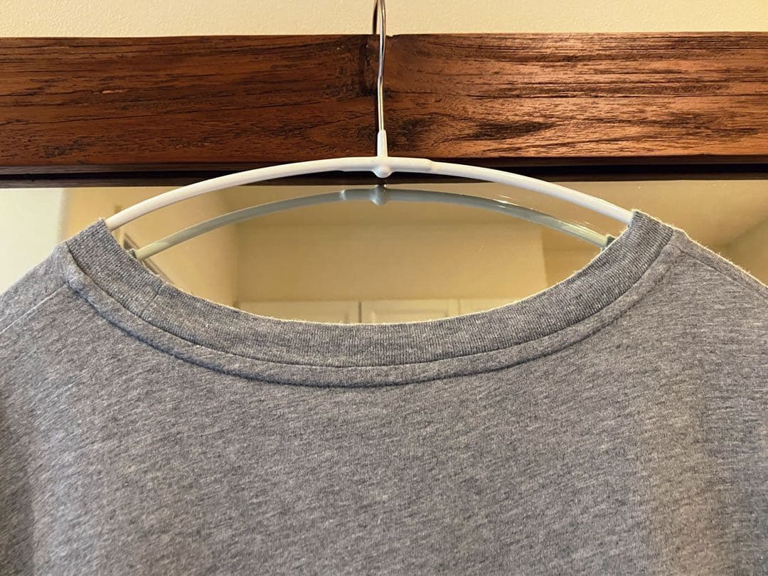 【美品モンクレールコード認証確認済】MONCLER ロゴTシャツXL グレ一1枚