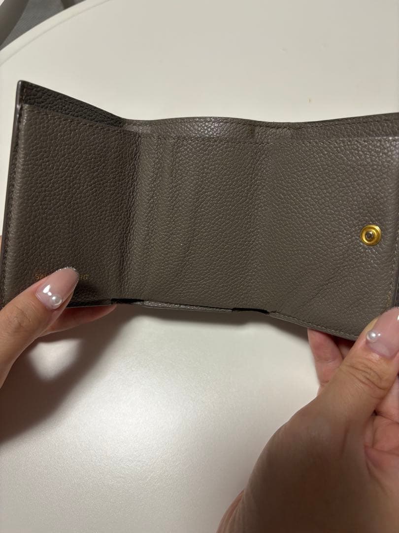 YSL グレー レザー 財布 三つ折財布