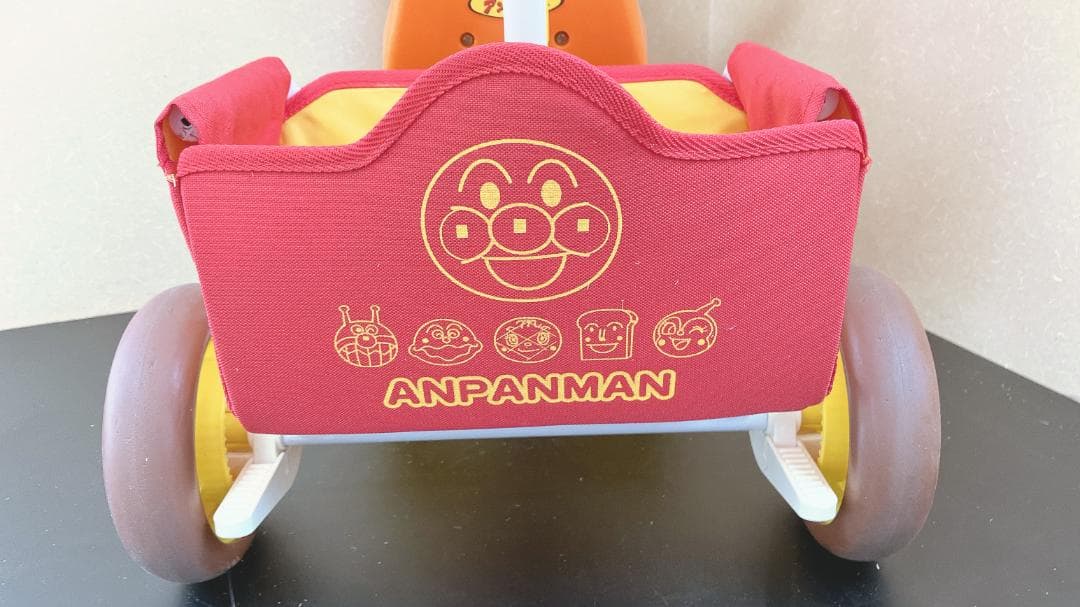 【送料込み】アンパンマン三輪車アドバンスＧＯＯ