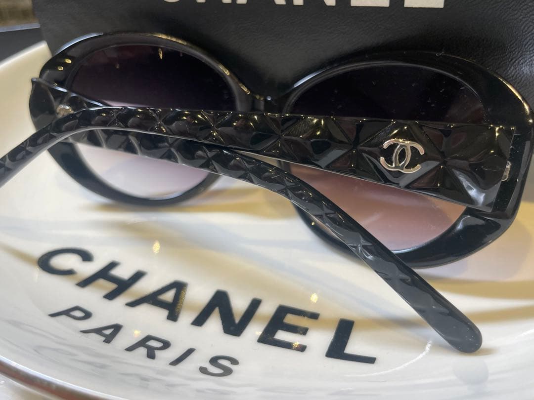 【極美品】CHANEL マトラッセ ラウンド サングラス ブラック