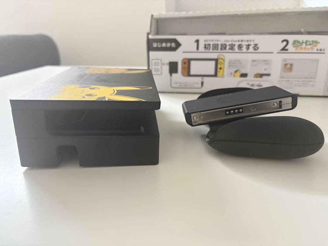 Nintendo Switch Let's Go! Pikachu!セット