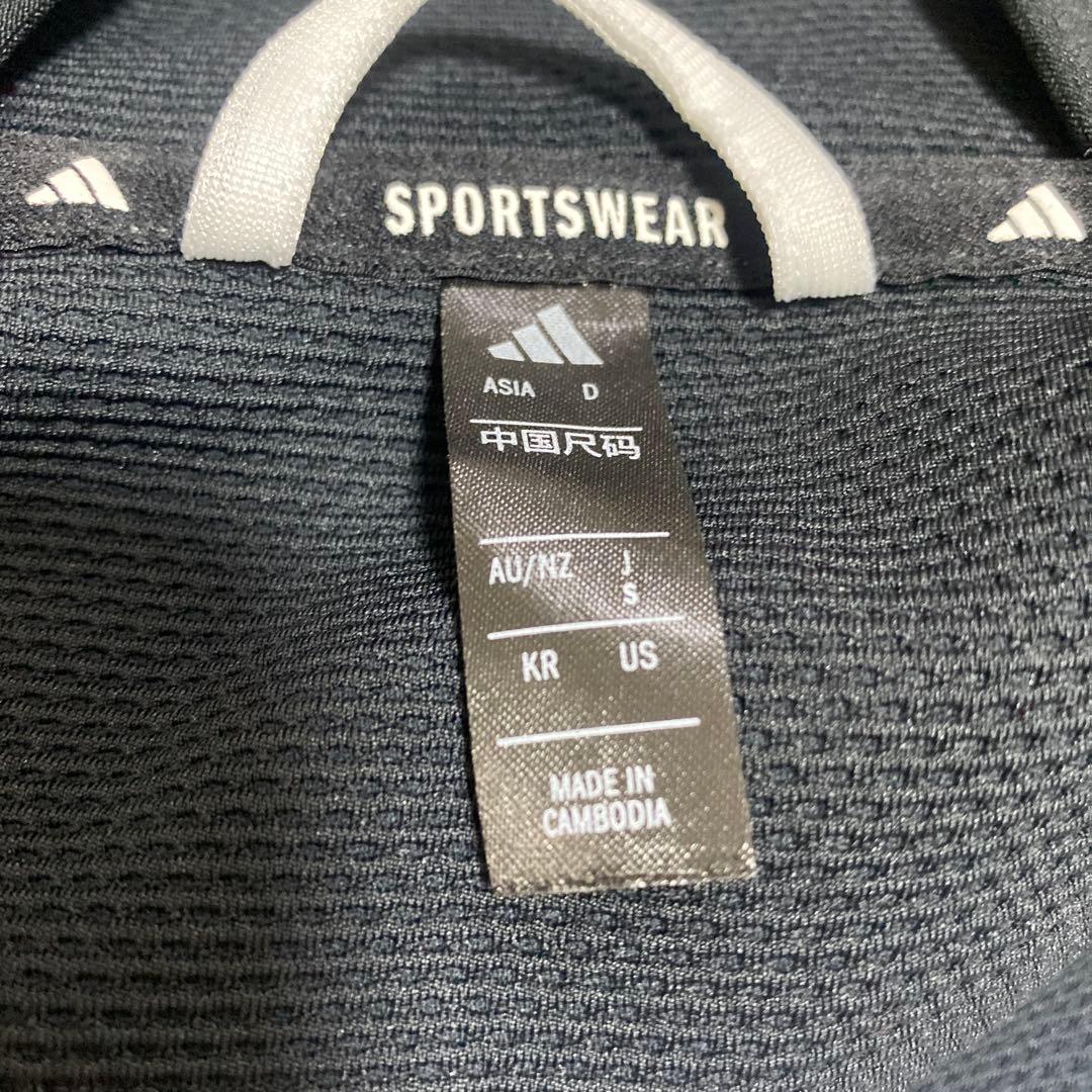 adidasジャージセットアップ