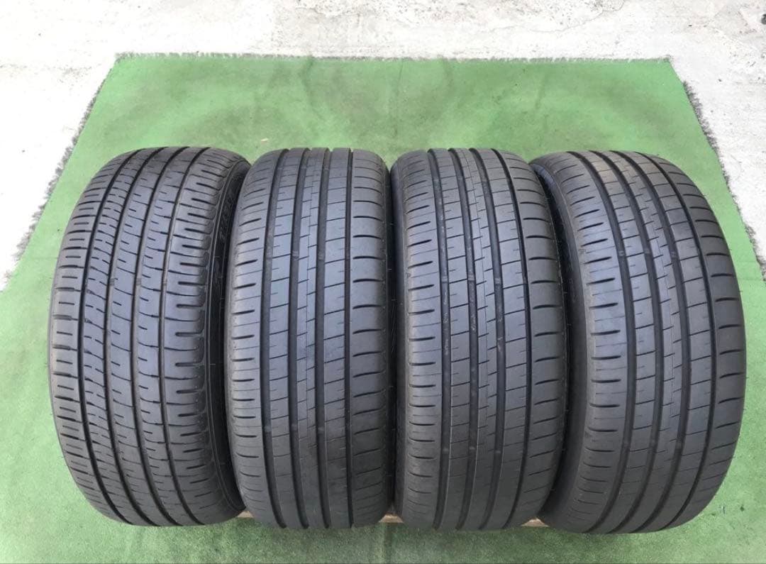 ross@  225/45 R18DUNLOP ラジアルタイヤ4本セット。