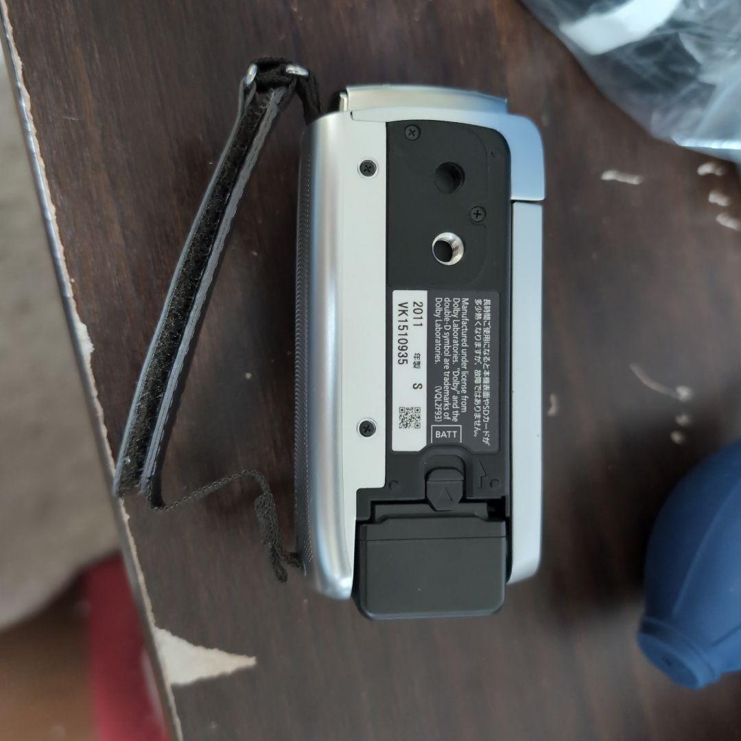 Panasonic TM25 ビデオカメラ シルバー