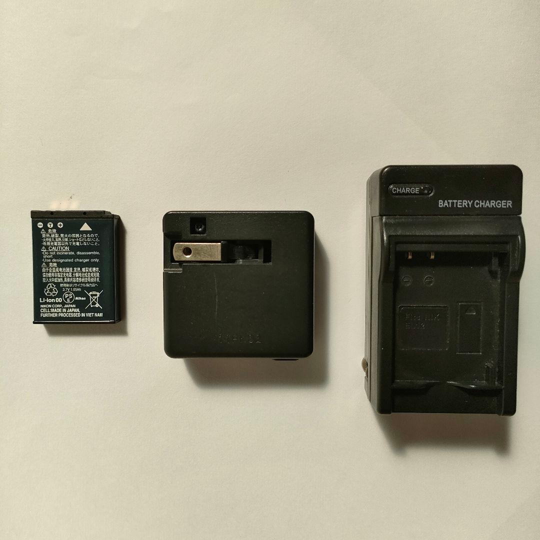 Nikon COOLPIX S8200 デジタルカメラ　コンデジ　デジカメ