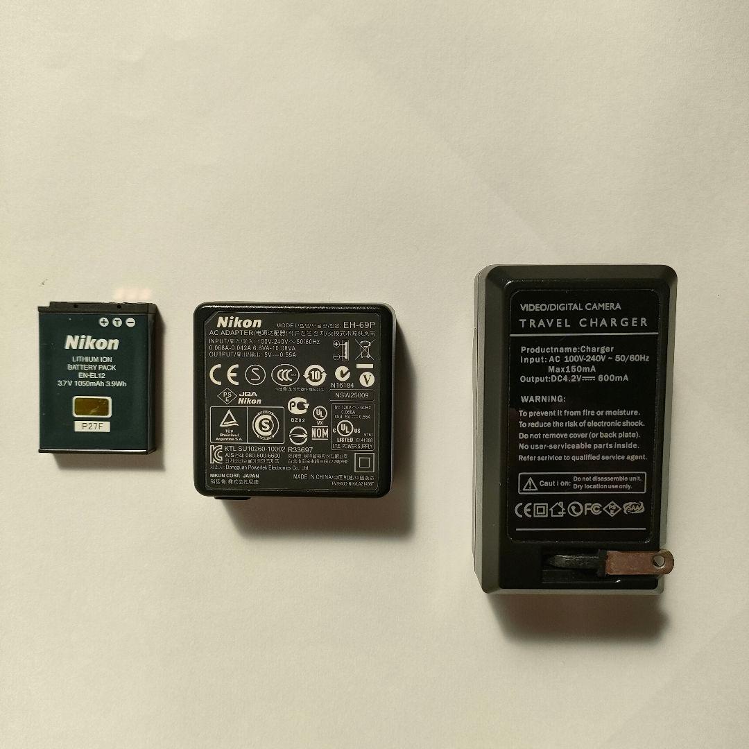 Nikon COOLPIX S8200 デジタルカメラ　コンデジ　デジカメ
