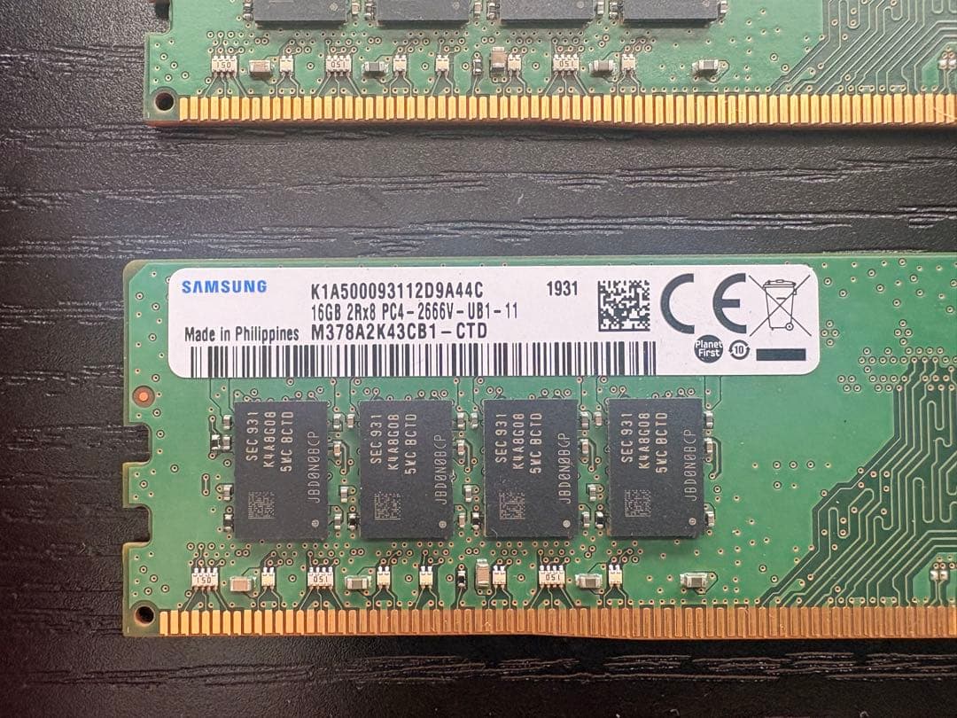 Samsung 16GB DDR4 メモリ PC4-2666V