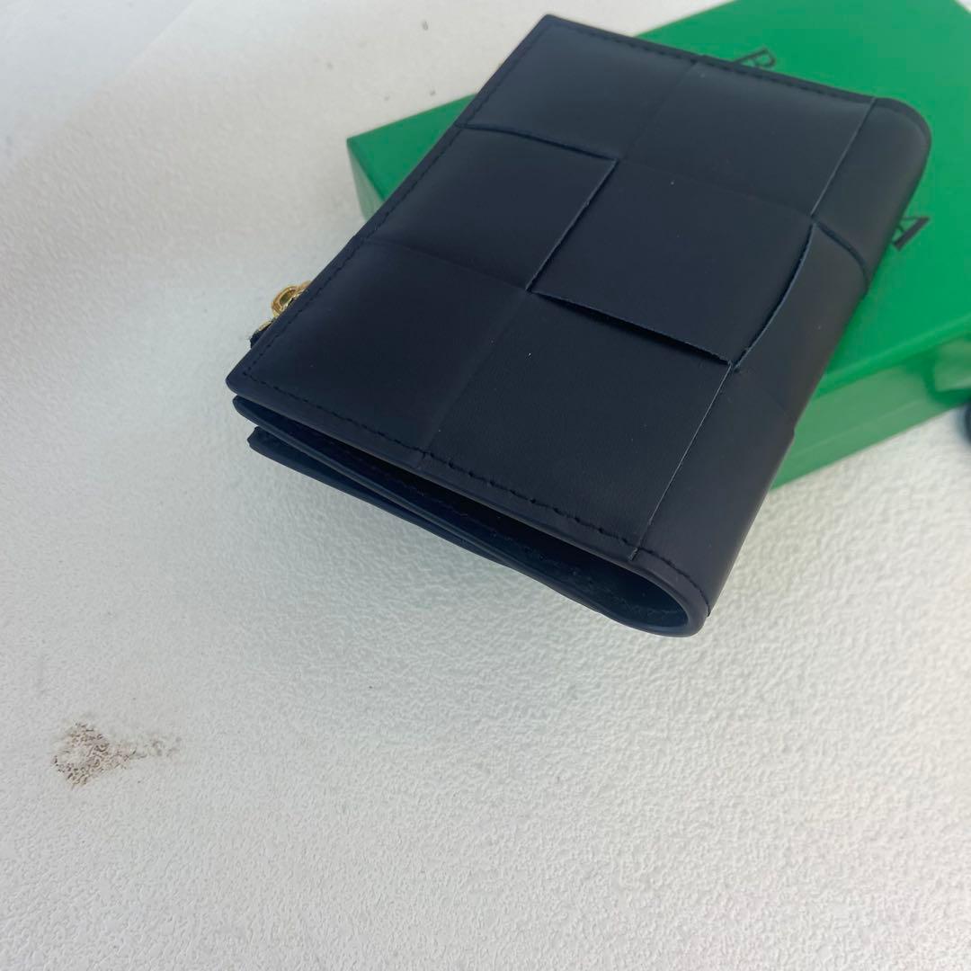ブラック カセット 二つ折り財布 フリーサイズ 中古品