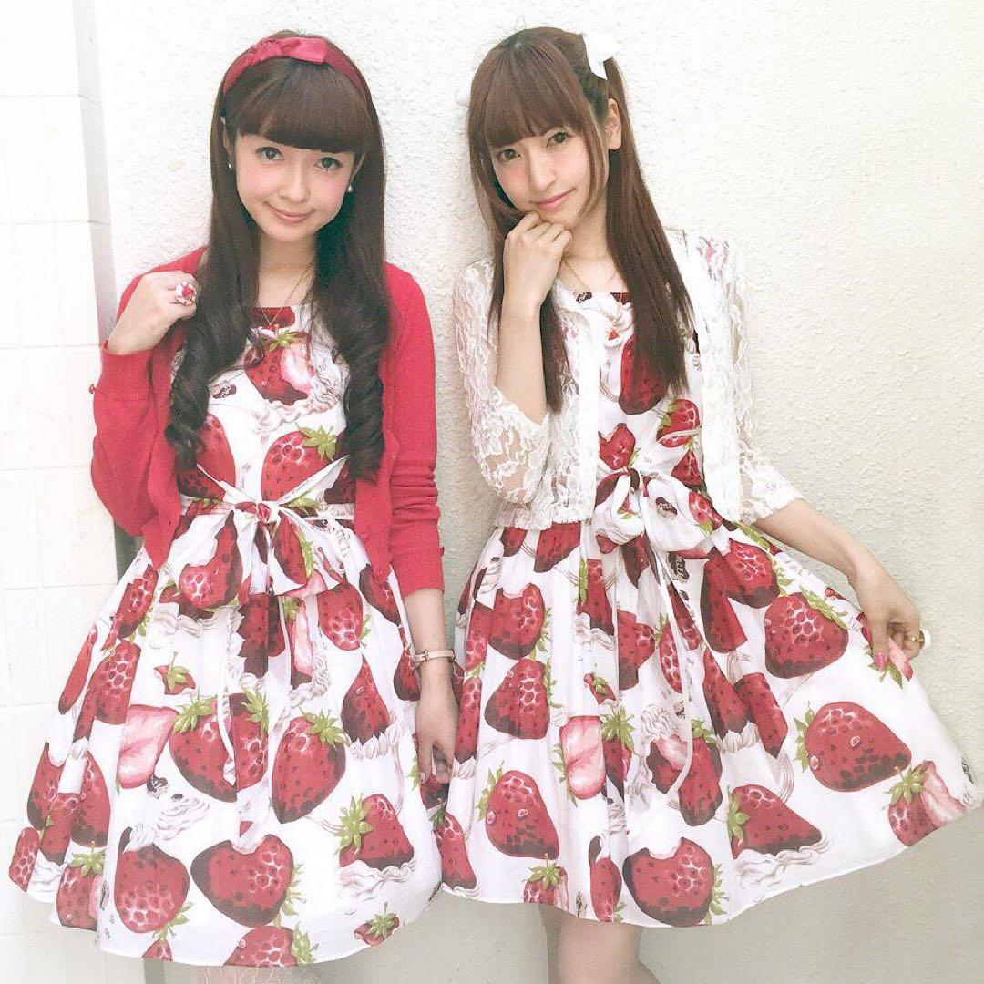葩 MILK ホイップベリー ドレス クリーム＆白